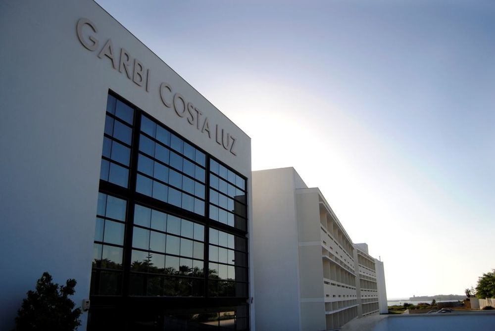 מלון קוניל דה לה פרונטרה Garbi Costa Luz מראה חיצוני תמונה